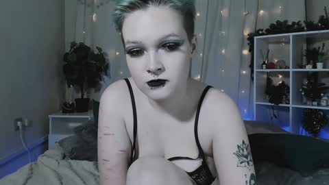 Nicole online show from January 12, 2:56 am