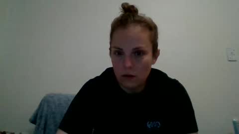 Nicole online show from April 27, 11:25 pm
