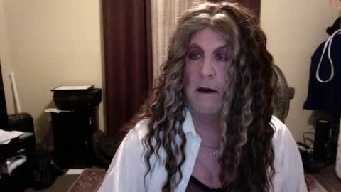 Nicole CD online show from February 15, 5:37 am