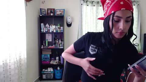 Nicole online show from November 5, 7:14 pm