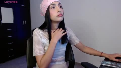 Snapshot of nicoletta_c66 chatting on March 30, 11:50 pm Nicole online show from March 30, 11:50 pm