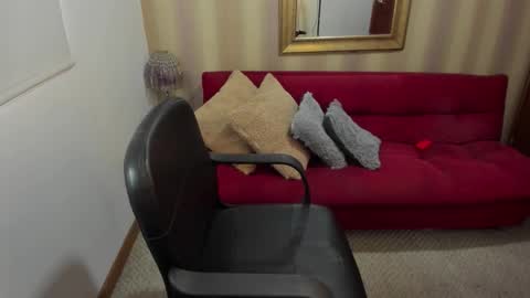 Nicolettcolin  online show from February 2, 6:50 pm