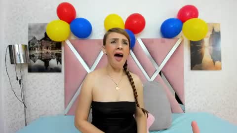 nicoll_89 online show from June 28, 1:17 pm