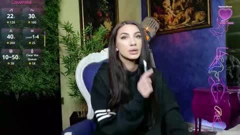 Nicolle online show from December 2, 11:26 am