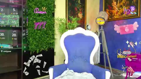 Snapshot of nicollepalmer chatting on May 20, 6:52 am Nicolle online show from May 20, 6:52 am