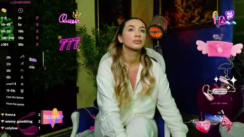 Snapshot of nicollepalmer chatting on May 27, 5:48 am Nicolle online show from May 27, 5:48 am