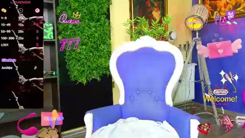 Snapshot of nicollepalmer chatting on June 23, 7:28 am Nicolle online show from June 23, 7:28 am