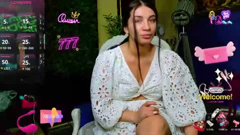 Snapshot of nicollepalmer chatting on August 3, 8:46 am Nicolle online show from August 3, 8:46 am