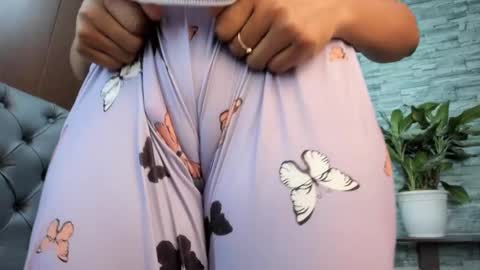 nicollesofia3 online show from February 8, 8:31 am