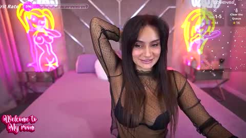 Snapshot of nicolnightt chatting on October 20, 5:41 am Nicole online show from October 20, 5:41 am