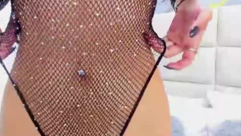 Snapshot of nicolqueen_ chatting on June 12, 11:31 am NICOL online show from June 12, 11:31 am
