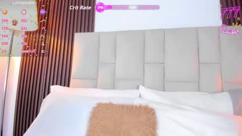Snapshot of nicolqueen_ chatting on June 27, 11:26 am NICOL online show from June 27, 11:26 am
