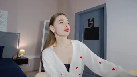 NicolRos online show from January 8, 8:27 am