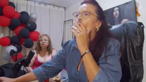 nicoltatiana_ online show from May 2, 11:54 pm