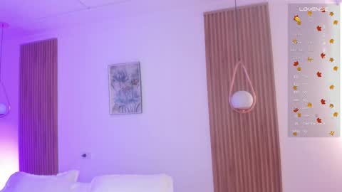 Nicol online show from September 9, 12:05 pm