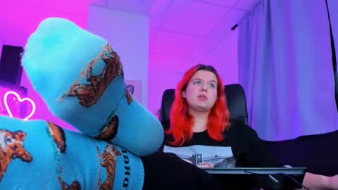 Snapshot of nielletablossom chatting on February 21, 5:35 am Nellie online show from February 21, 5:35 am