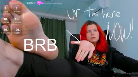 Snapshot of nielletablossom chatting on October 13, 2:11 am Nellie online show from October 13, 2:11 am