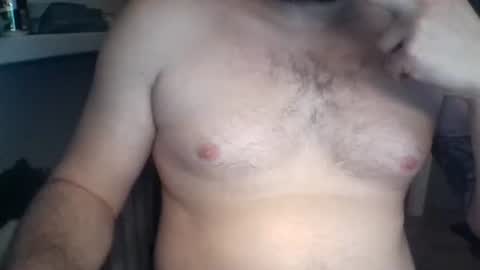 Snapshot of niewidoczny26 chatting on December 2, 6:43 pm Niewidoczny online show from December 2, 6:43 pm