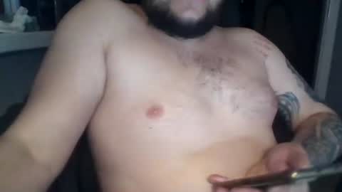 Snapshot of niewidoczny26 chatting on December 22, 11:41 pm Niewidoczny online show from December 22, 11:41 pm