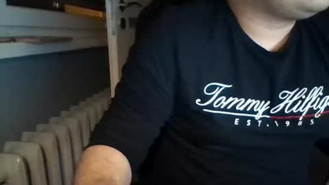 Snapshot of niewidoczny26 chatting on January 19, 4:36 pm Niewidoczny online show from January 19, 4:36 pm