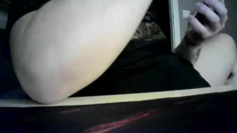 Snapshot of niewidoczny26 chatting on March 9, 1:25 am Niewidoczny online show from March 9, 1:25 am