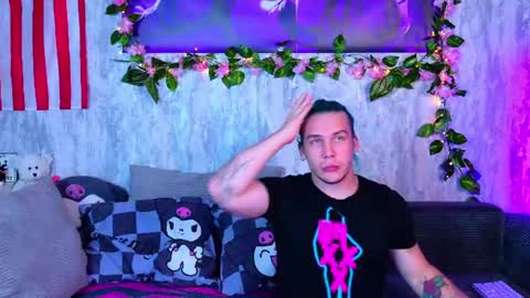 Snapshot of night_angell chatting on July 29, 10:57 am Night angel online show from July 29, 10:57 am