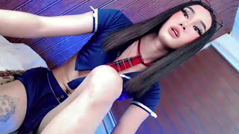 Snapshot of night_crystal1111 chatting on June 12, 6:51 pm night_crystal1111 online show from June 12, 6:51 pm