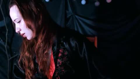 Lilitht online show from November 15, 4:43 am