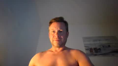 Snapshot of nightbreed3 chatting on July 22, 1:19 am Daniel online show from July 22, 1:19 am