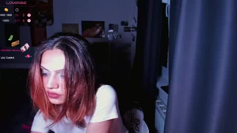 Daisy online show from July 3, 7:53 pm