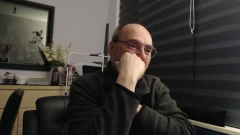 Snapshot of nightkeeper63 chatting on March 15, 12:49 am nightkeeper63 online show from March 15, 12:49 am