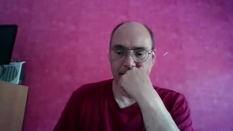 Snapshot of nightkeeper63 chatting on May 24, 2:11 pm nightkeeper63 online show from May 24, 2:11 pm