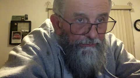 nightmoves1970 online show from November 4, 3:49 am