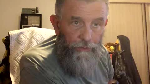 nightmoves1970 online show from February 10, 4:38 am