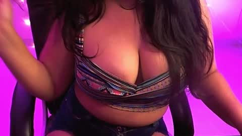 nightqueen107446 online show from March 4, 11:29 am