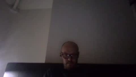 nighttime online show from November 10, 9:14 pm