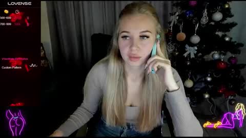 nigo_nika online show from November 29, 12:41 pm