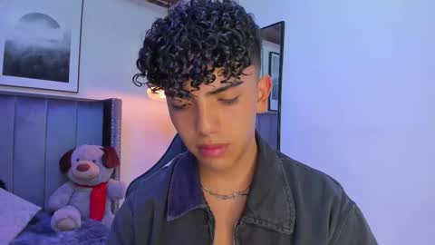 niick_twink online show from November 1, 8:11 pm