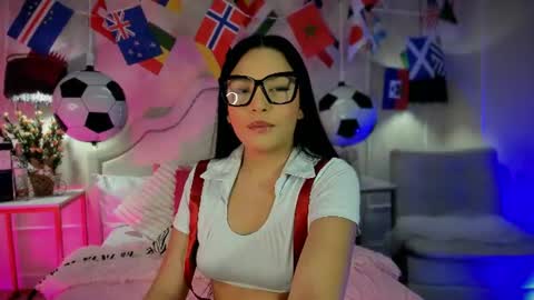 nicole online show from July 16, 4:46 pm