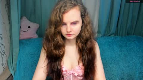 Snapshot of niiik_miiiki chatting on April 30, 10:54 am niiik_miiiki online show from April 30, 10:54 am