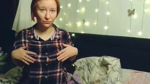 Snapshot of nika_fuchs chatting on January 19, 3:21 am Nika online show from January 19, 3:21 am