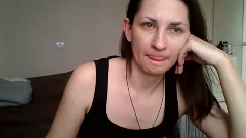 Snapshot of nika_smily chatting on May 3, 11:38 am nika_smily online show from May 3, 11:38 am