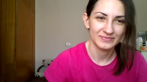 Snapshot of nika_smily chatting on June 10, 6:23 am nika_smily online show from June 10, 6:23 am