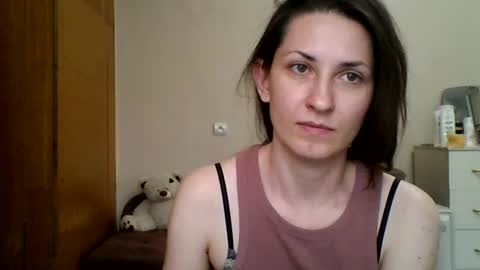 Snapshot of nika_smily chatting on June 14, 1:24 pm nika_smily online show from June 14, 1:24 pm