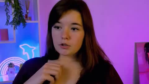 Snapshot of nika_still chatting on October 19, 1:56 pm Little Angel online show from October 19, 1:56 pm