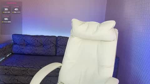 NikaStill  online show from September 18, 7:10 am