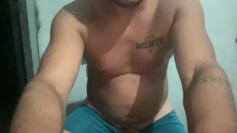 Snapshot of nikaulas chatting on April 22, 4:26 am Nasty Couple online show from April 22, 4:26 am
