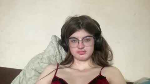 Snapshot of nikaxzimax chatting on October 25, 7:38 am NikaXZimax online show from October 25, 7:38 am