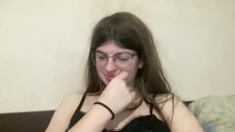 Snapshot of nikaxzimax chatting on November 30, 8:40 am NikaXZimax online show from November 30, 8:40 am