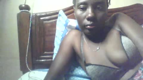 niki303424 online show from February 3, 6:46 pm